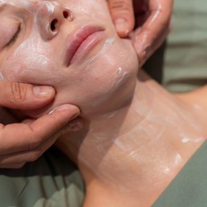 Trattamento di Pulizia Viso